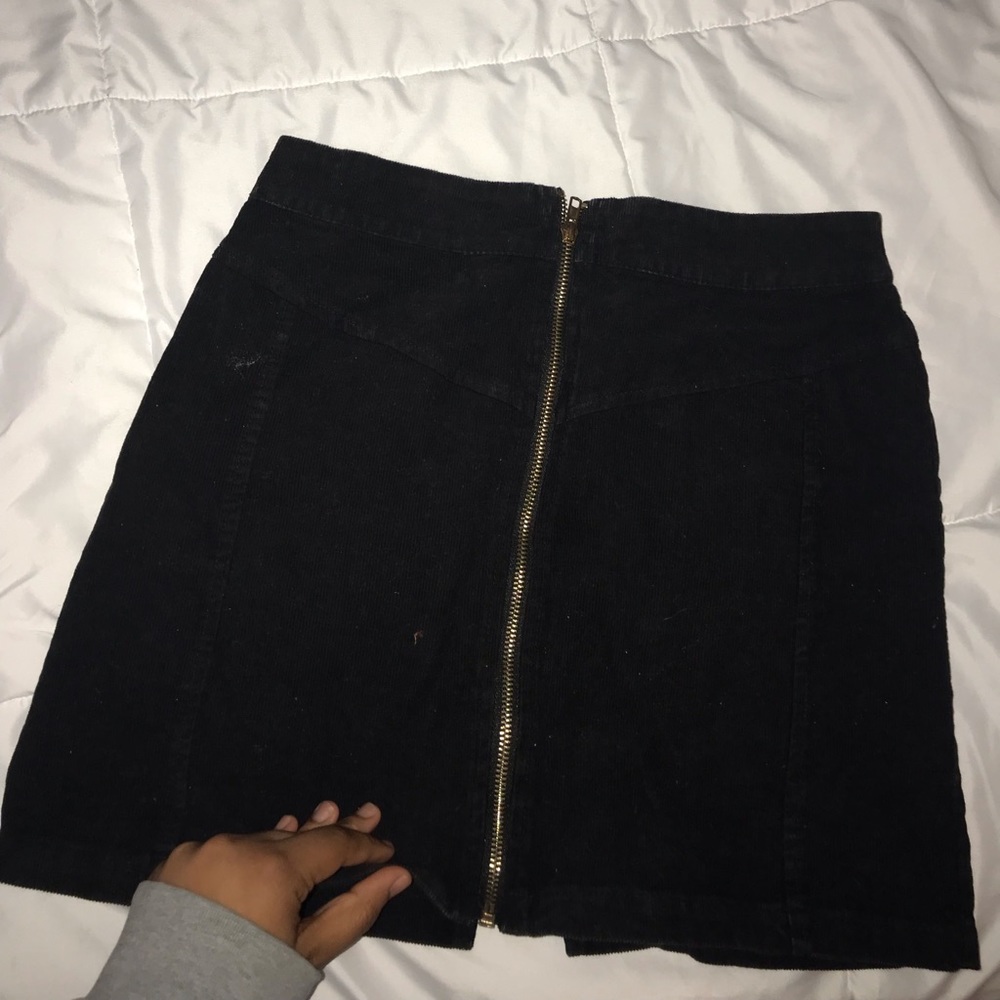 Black skirt